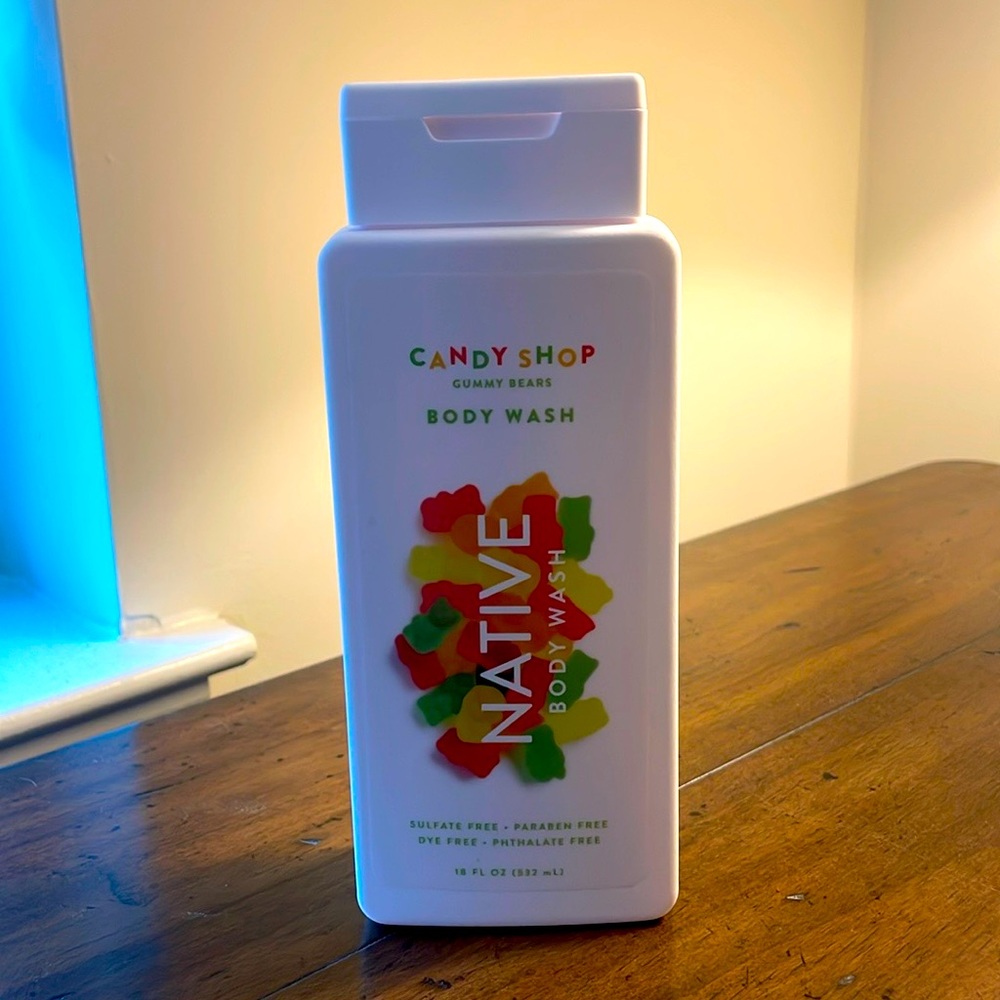 Native Gummy Bears Body Wash